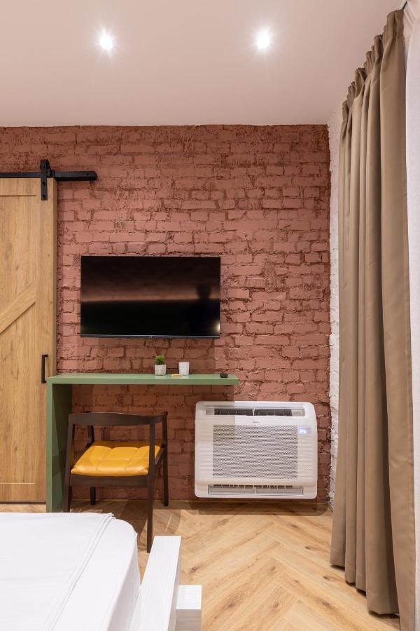 Vater Apartments Тирана Экстерьер фото
