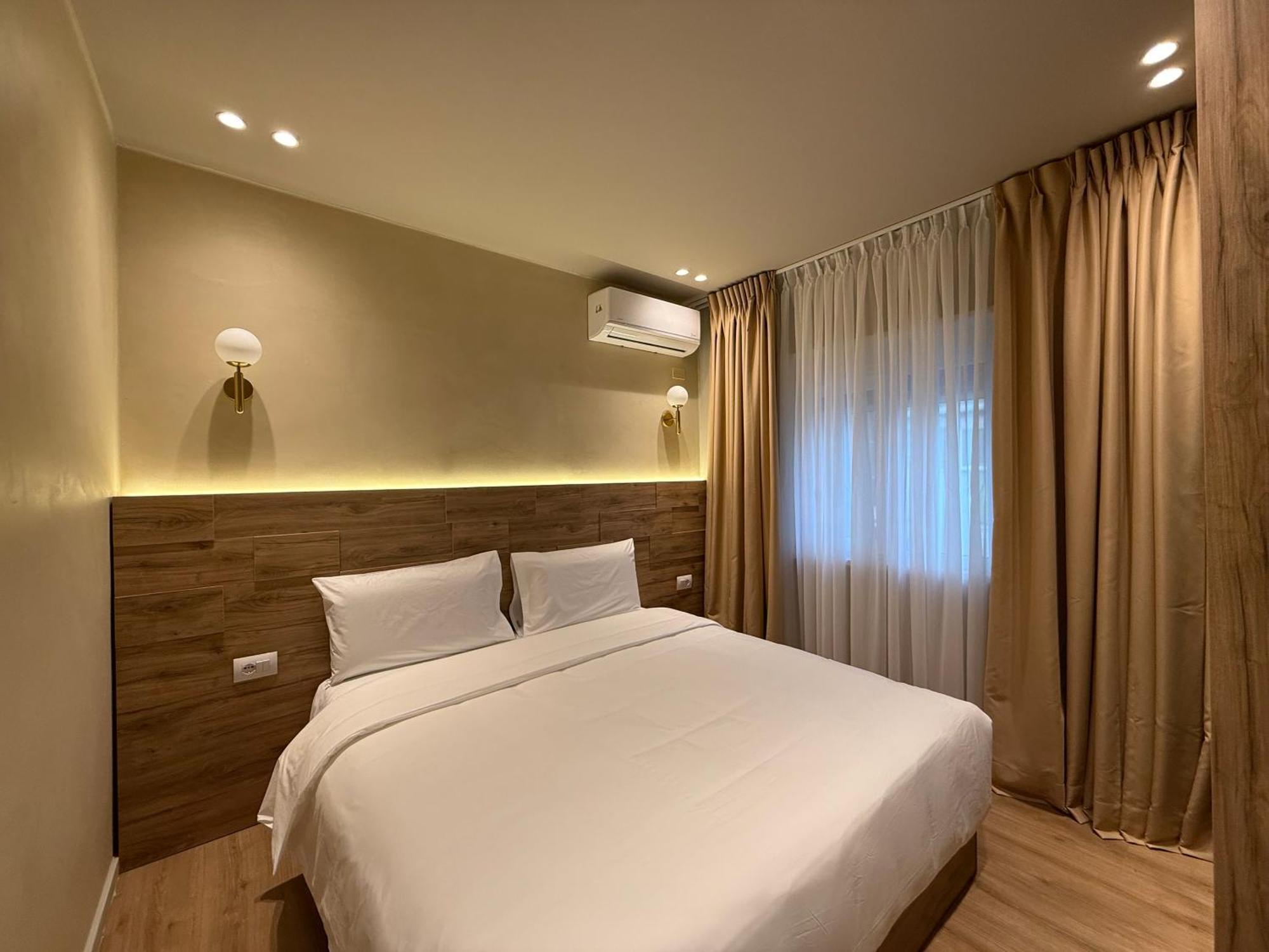 Vater Apartments Тирана Экстерьер фото
