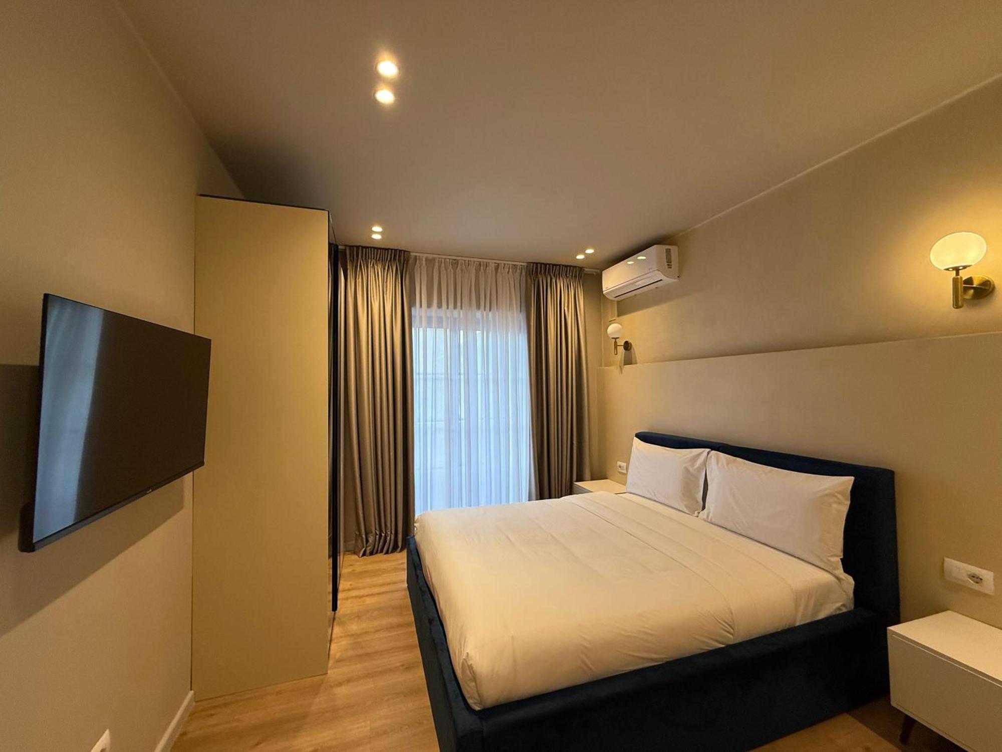 Vater Apartments Тирана Экстерьер фото